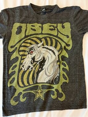 OBEY Vintage Y2K Limited Edition T-shirt